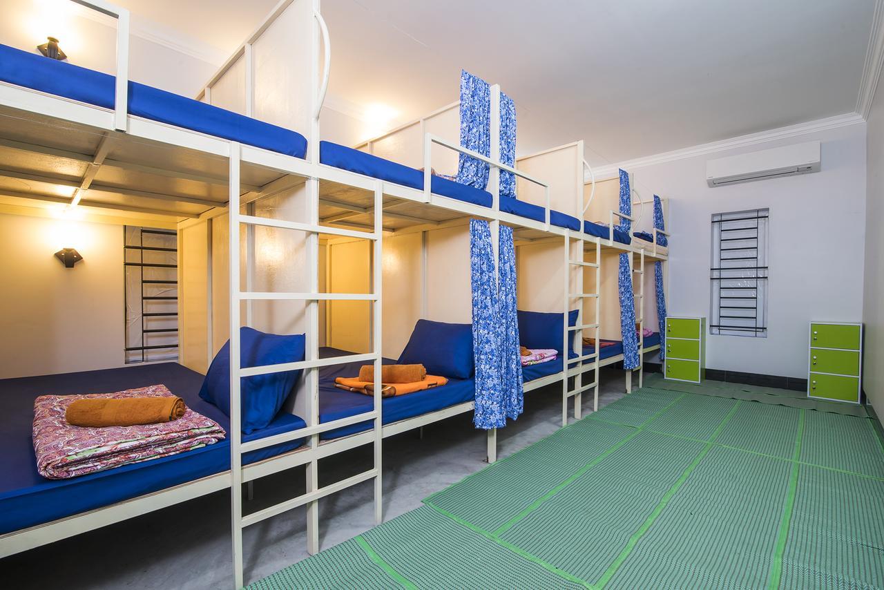 Agogo Hostel Siem Reap Exteriör bild